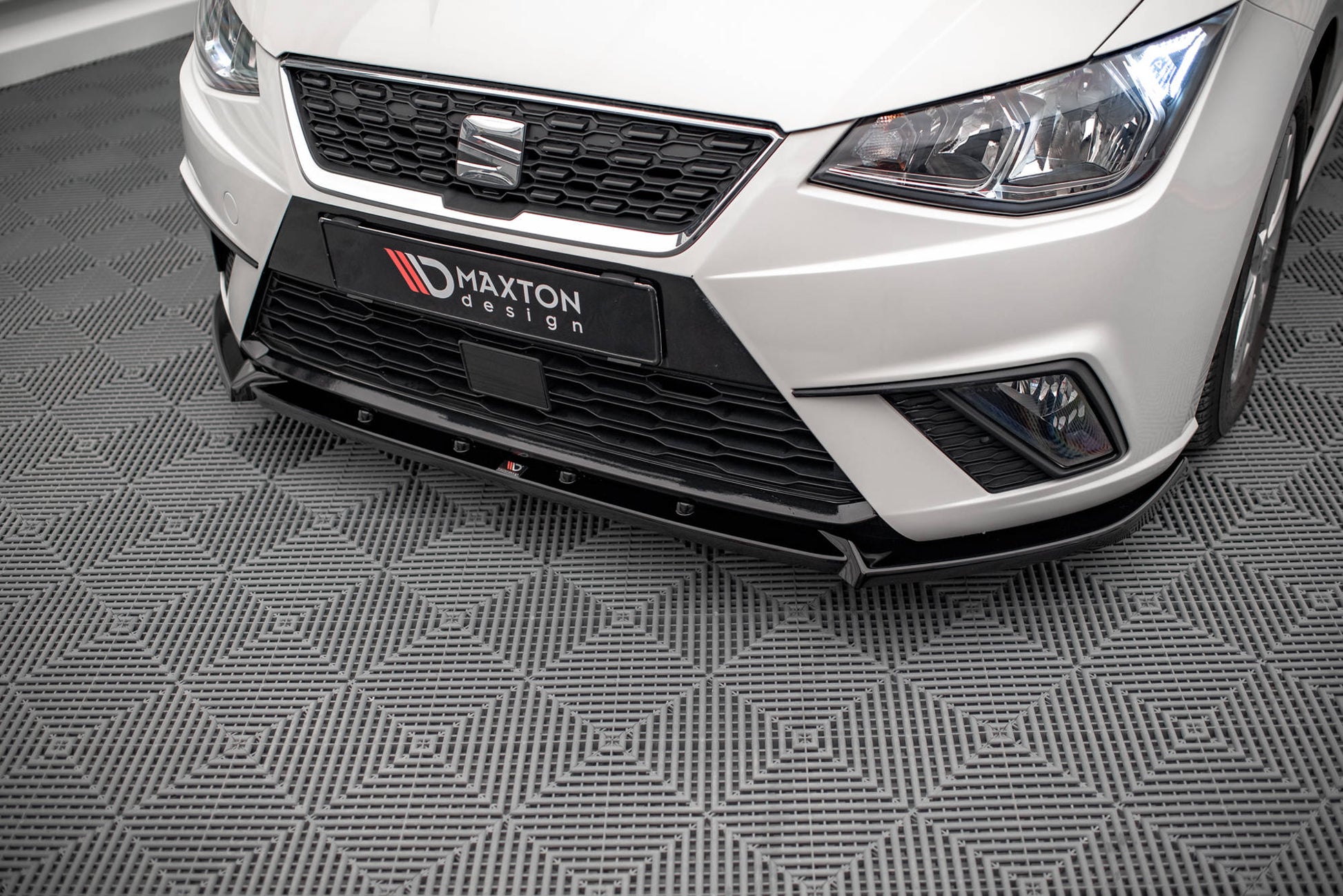 Front Ansatz V.1 für Seat Ibiza FR/ Standard Mk5 Carbon Look