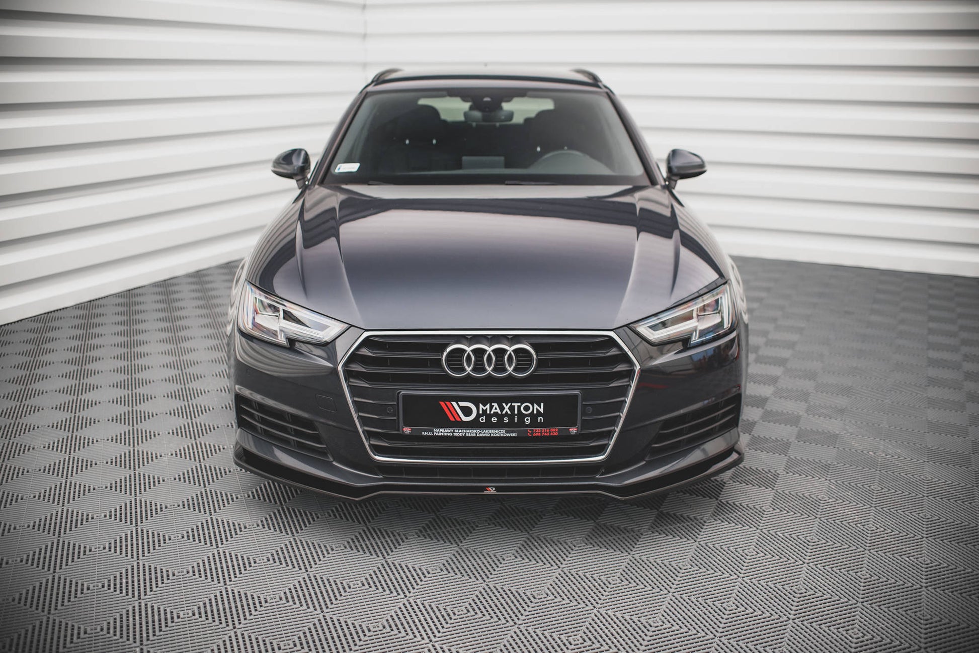 Front Ansatz V.2 für Audi A4 B9 schwarz Hochglanz