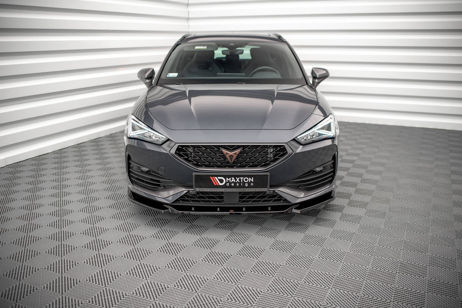 Front Ansatz V.3 für Cupra Leon Carbon Look