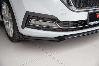 Front Ansatz V.2 für Skoda Octavia Mk4 Carbon Look