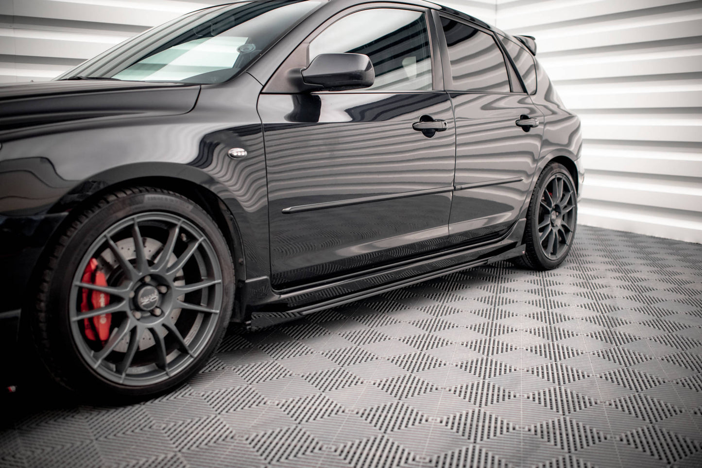 Street Pro Seitenschweller Ansatz für + Flaps Mazda 3 MPS Mk1 schwarz Hochglanz