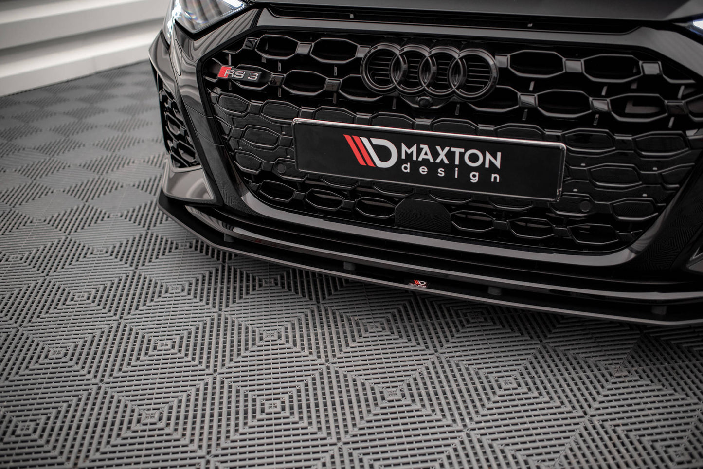 Street Pro Front Ansatz für für Audi RS3 8Y