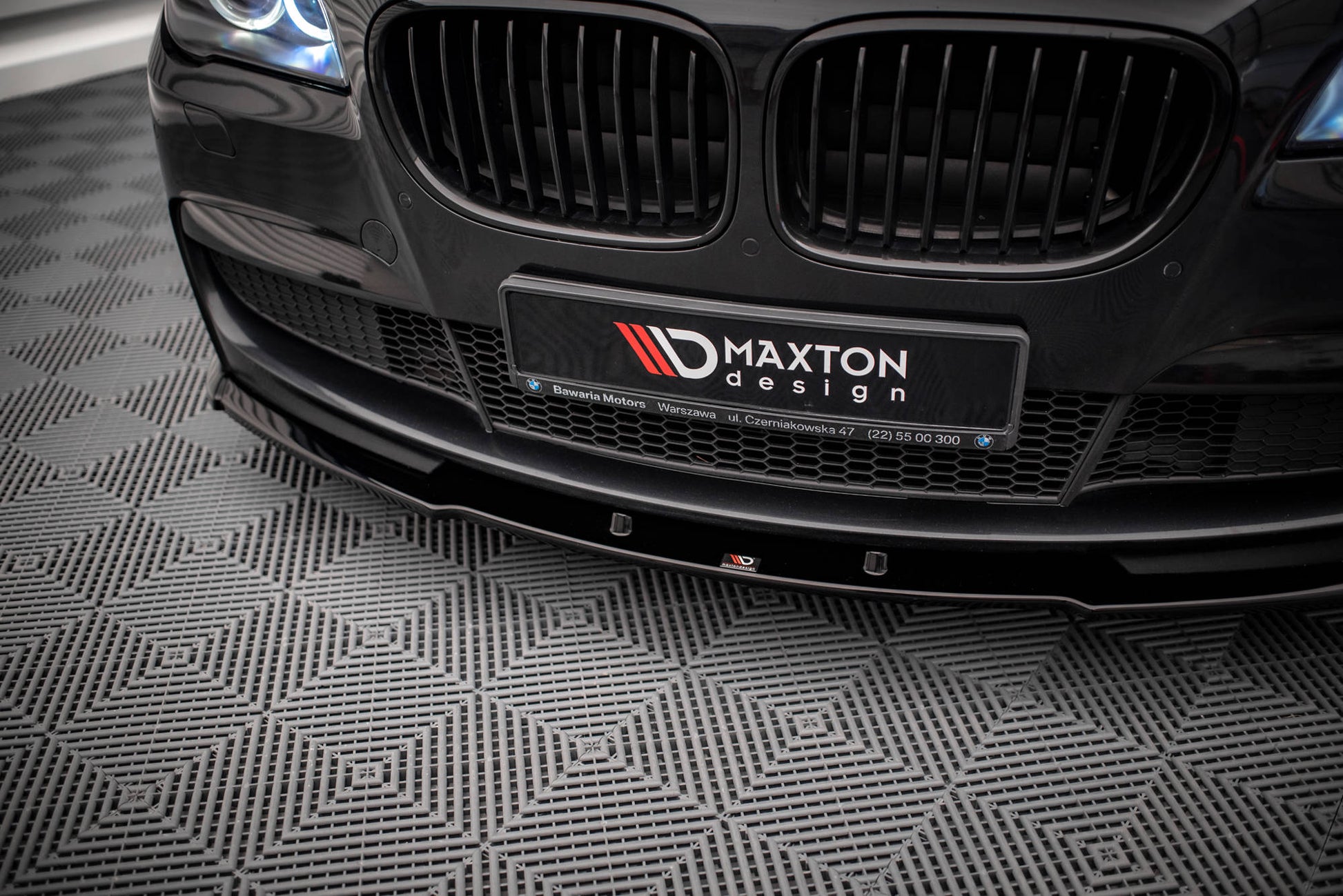 Front Ansatz V.1 für BMW 7 M-Paket F01 Carbon Look