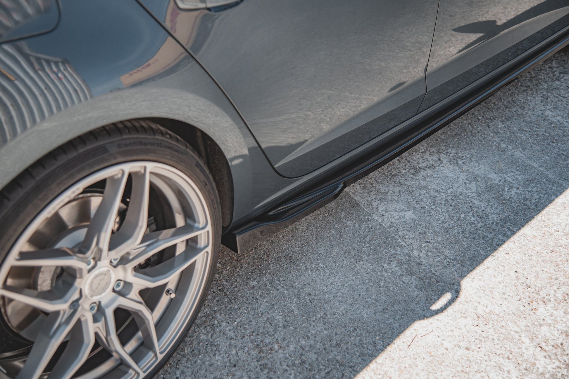 Seitenschweller Ansatz für V.4 Seat Leon Cupra / FR Mk3 FL schwarz Hochglanz