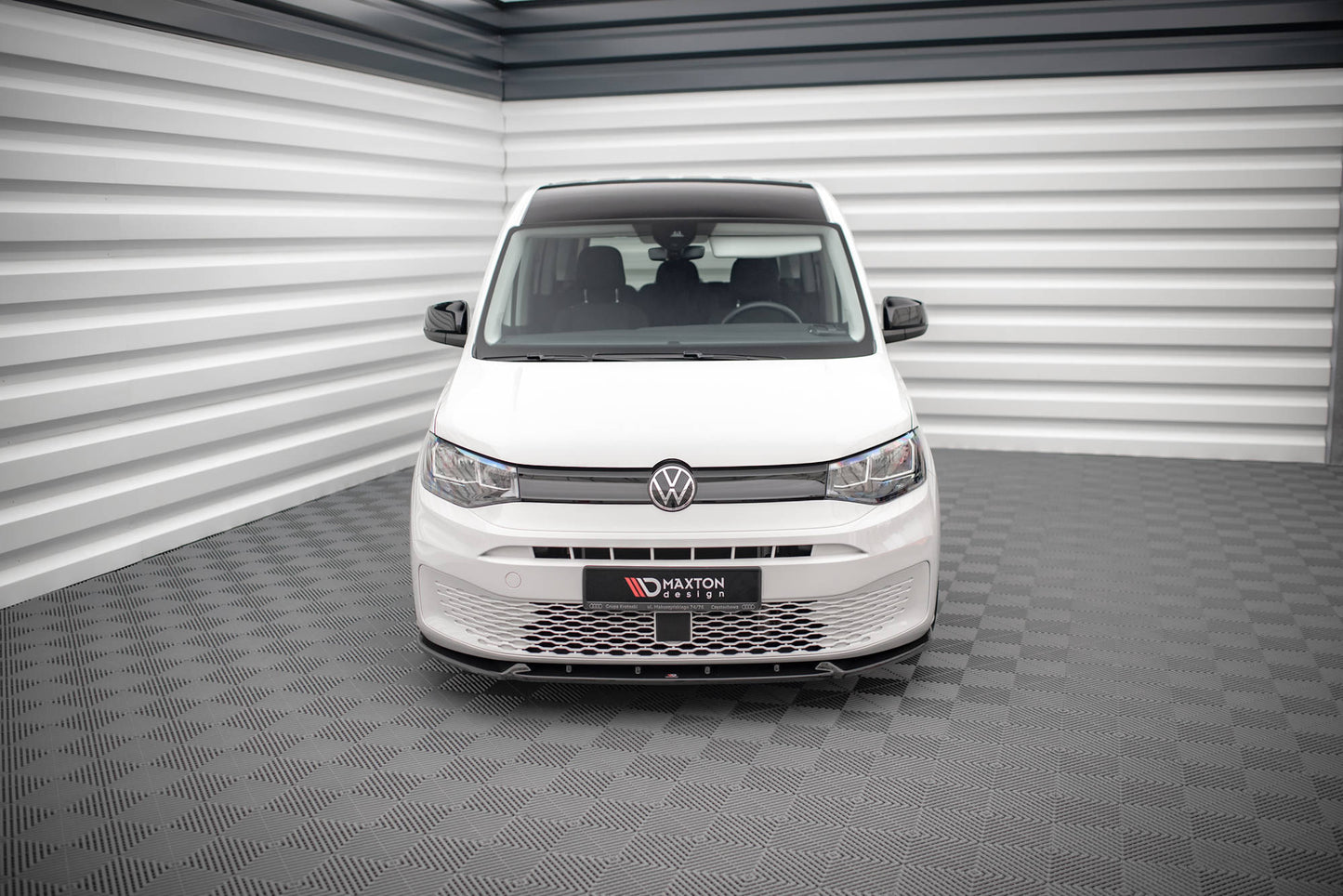 Front Ansatz V.2 für Volkswagen Caddy Mk5 schwarz Hochglanz