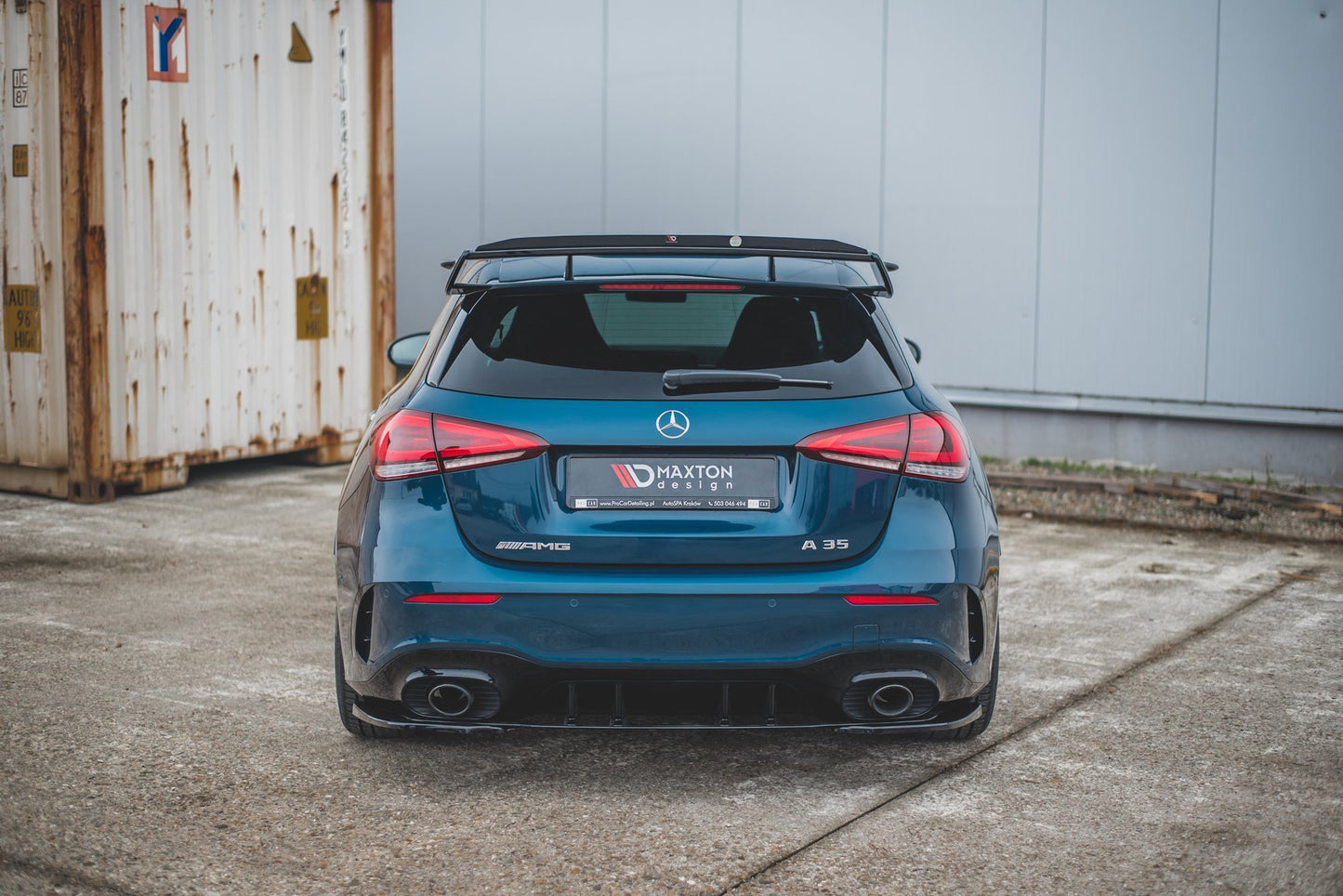 Heck Ansatz Flaps Diffusor für Mercedes A35 AMG Hatchback W177  Carbon Look