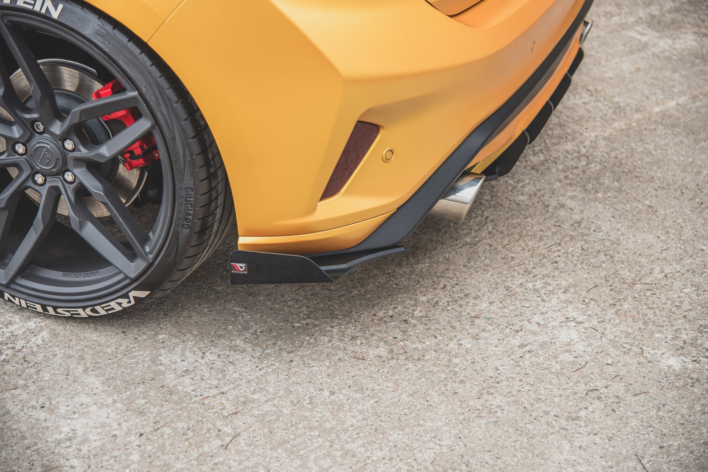 Robuste Racing Heck Ansatz Flaps Diffusor +Flaps für Ford Focus ST Mk4 schwarz Hochglanz