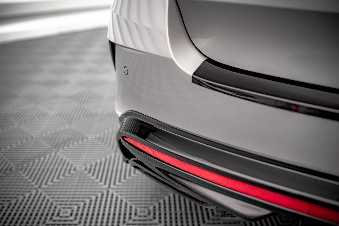 Diffusor Heck Ansatz für Skoda Octavia RS Mk4 schwarz Hochglanz