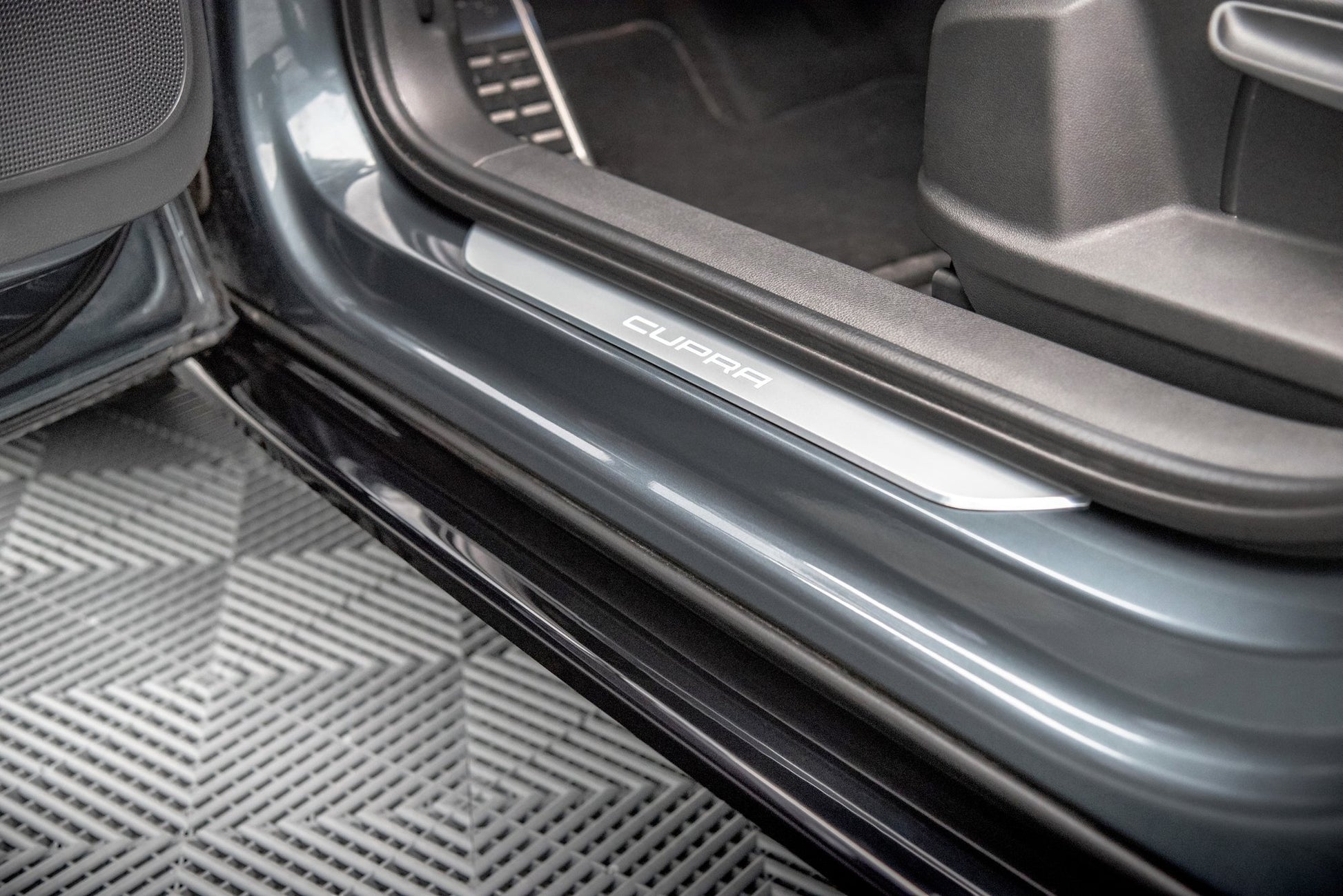 Seitenschweller Ansatz für Cupra Ateca schwarz Hochglanz