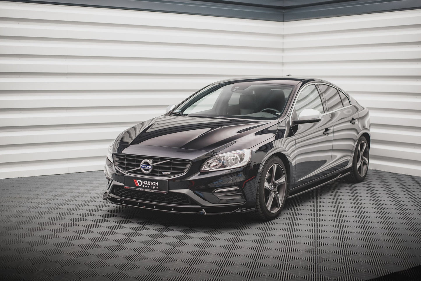 Front Ansatz V.1 für Volvo S60 R-Design Mk2 schwarz matt