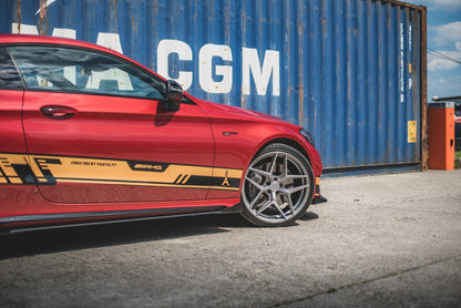 Robuste Racing Seitenschweller Ansatz für für + Flaps Mercedes-AMG C43 Coupe C205 schwarz Hochglanz
