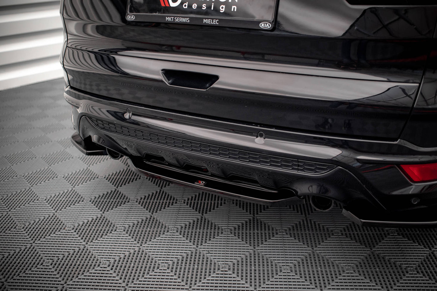Mittlerer Diffusor Heck Ansatz für Ford Escape ST-Line Mk3 schwarz matt