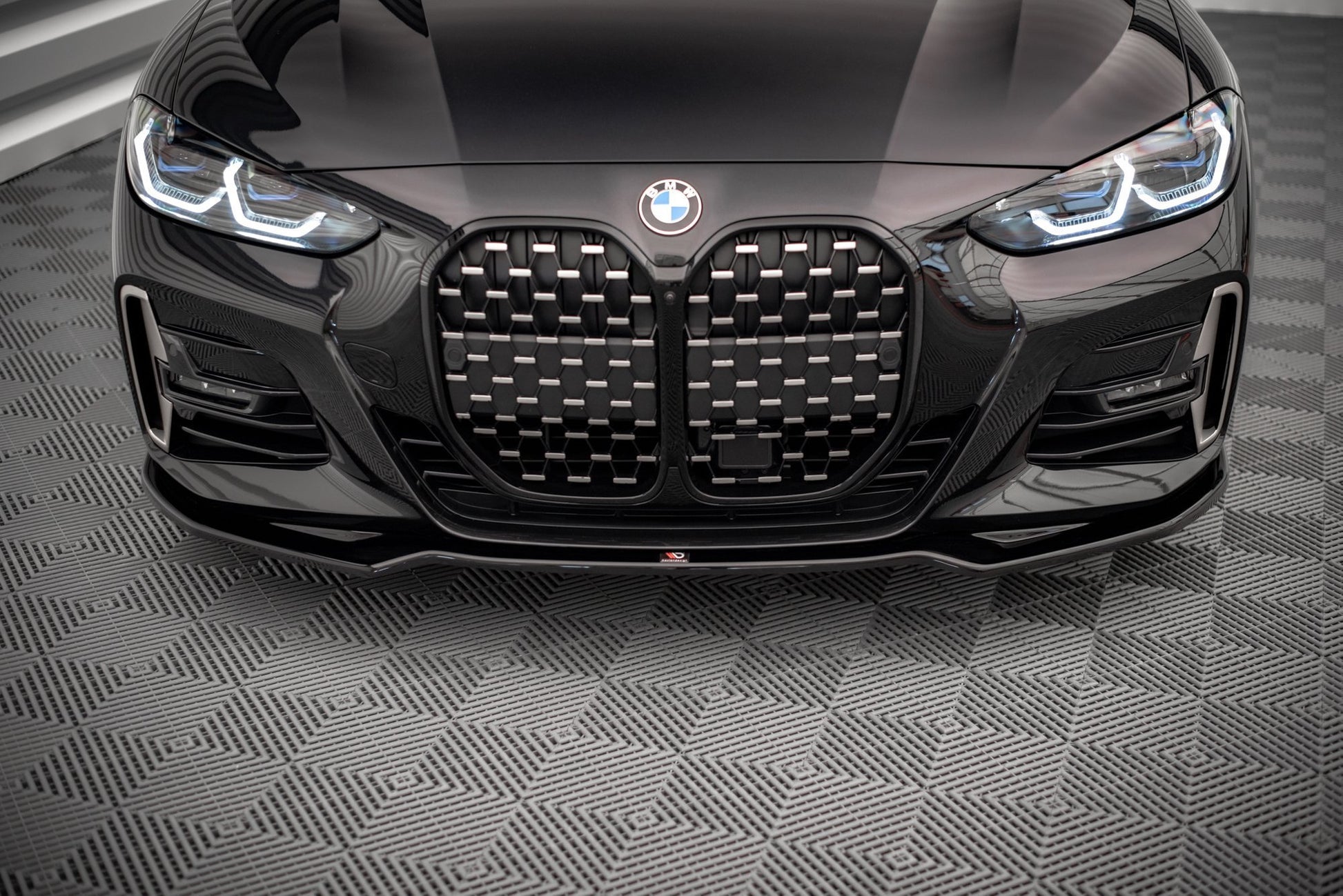 Front Ansatz V.3 für BMW 4er M-Paket G22 schwarz matt