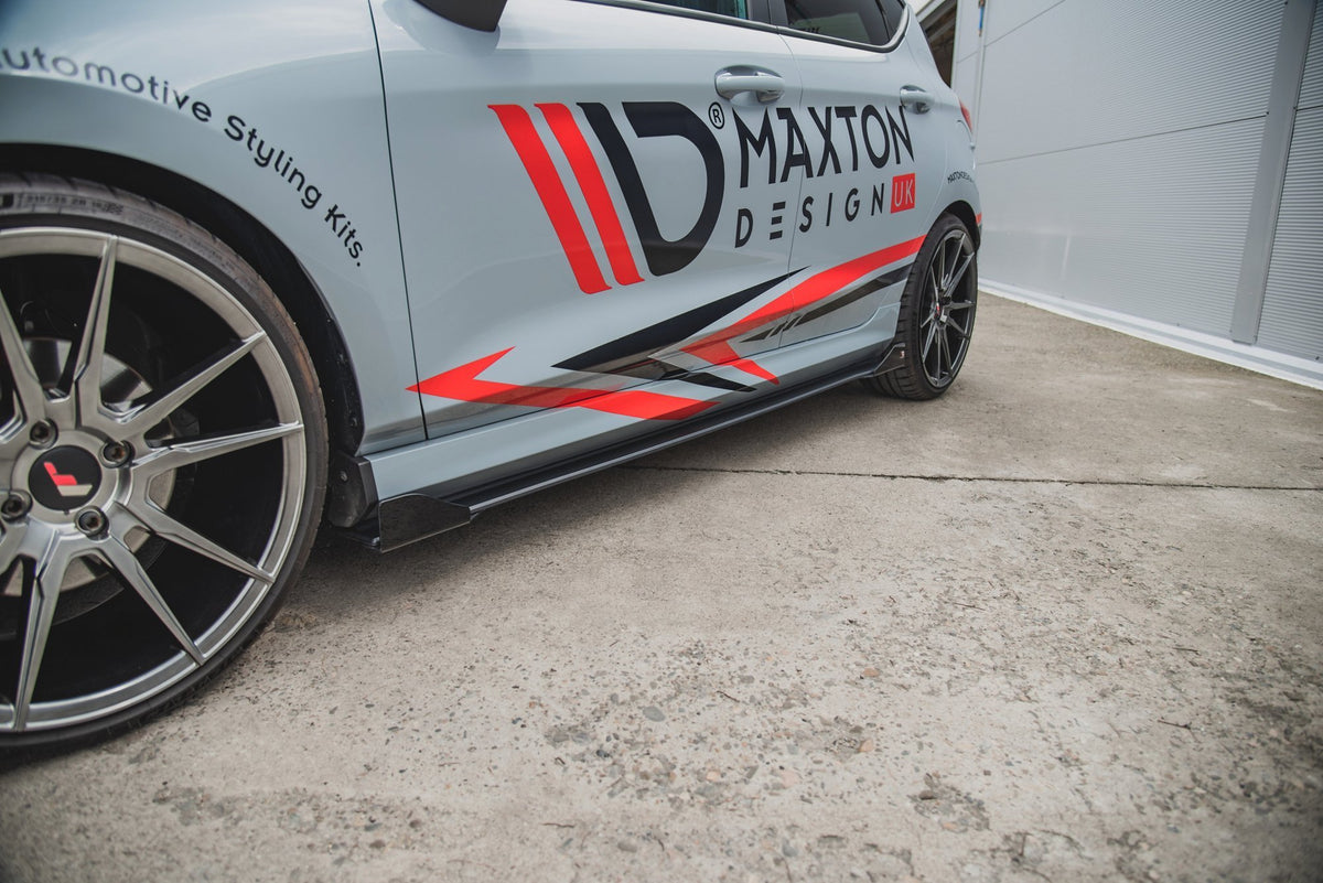 Robuste Racing Seitenschweller Ansatz für für + Front Stoßstangen Racing Flaps passend für Ford Fiesta Mk8 ST / ST-Line sc...
