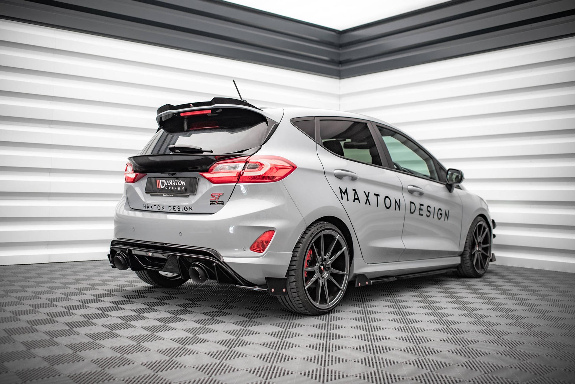 Heckscheiben Spoiler für Ford Fiesta Standard/ ST-Line/ ST schwarz matt