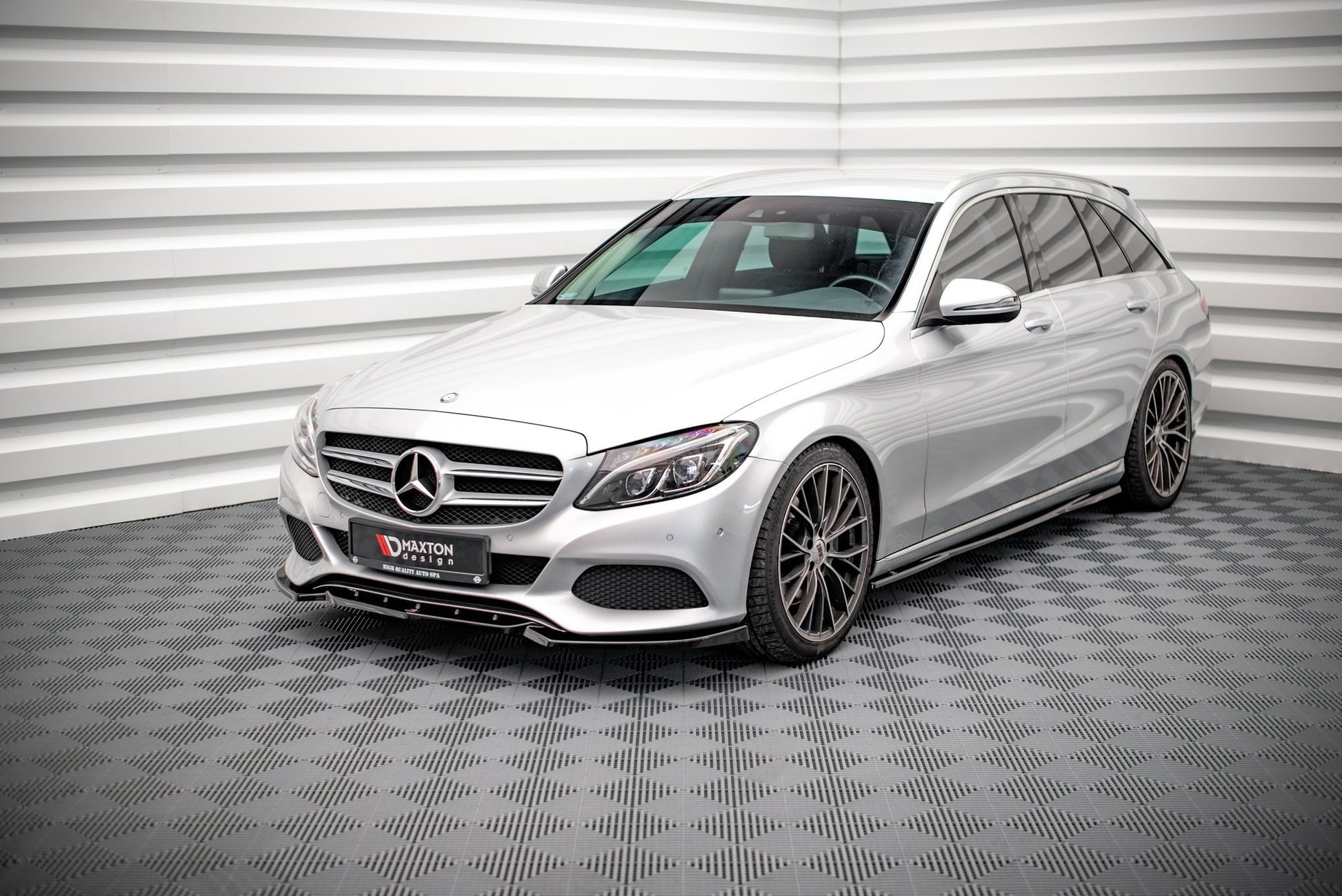 Front Ansatz für Mercedes-Benz C W205 Carbon Look