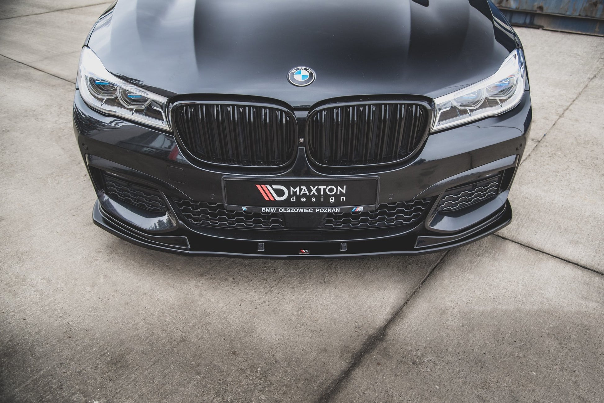 Front Ansatz V.2 für BMW 7 M-Paket G11 Carbon Look