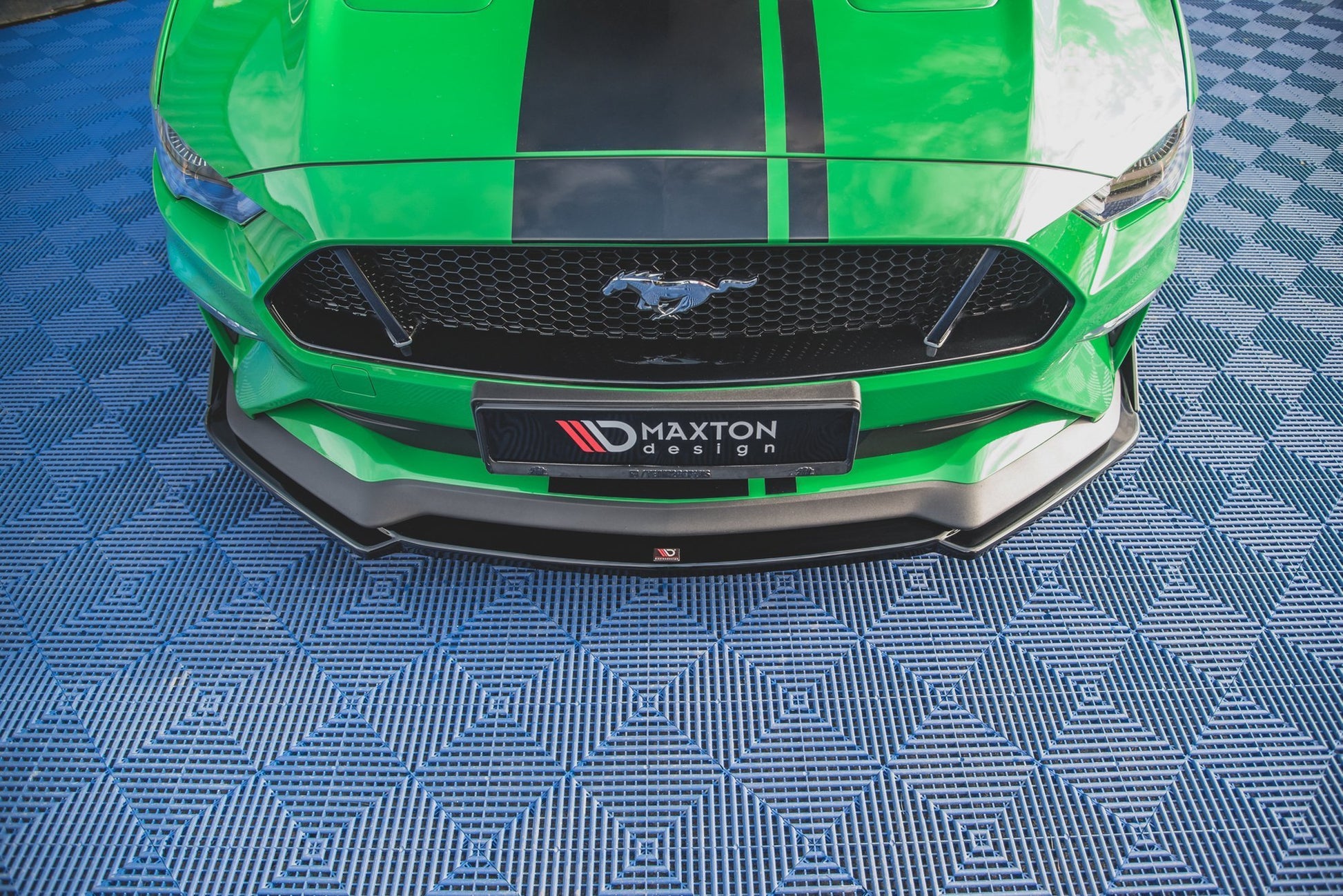 Front Ansatz +Flaps für V.2 Ford Mustang GT Mk6 Facelift