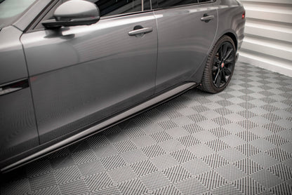 Seitenschweller Ansatz für Jaguar XF R-Sport Mk2 schwarz Hochglanz