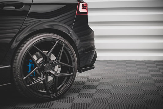 Heck Ansatz Flaps Diffusor V.2 für Volkswagen Golf R Mk8 schwarz Hochglanz