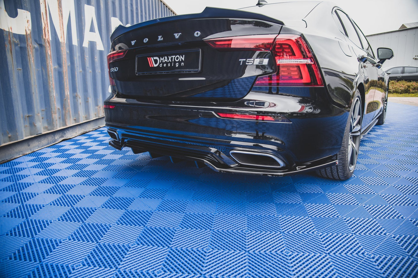 Mittlerer Diffusor Heck Ansatz DTM Look für Volvo S60/V60 R-Design Mk3 Carbon Look