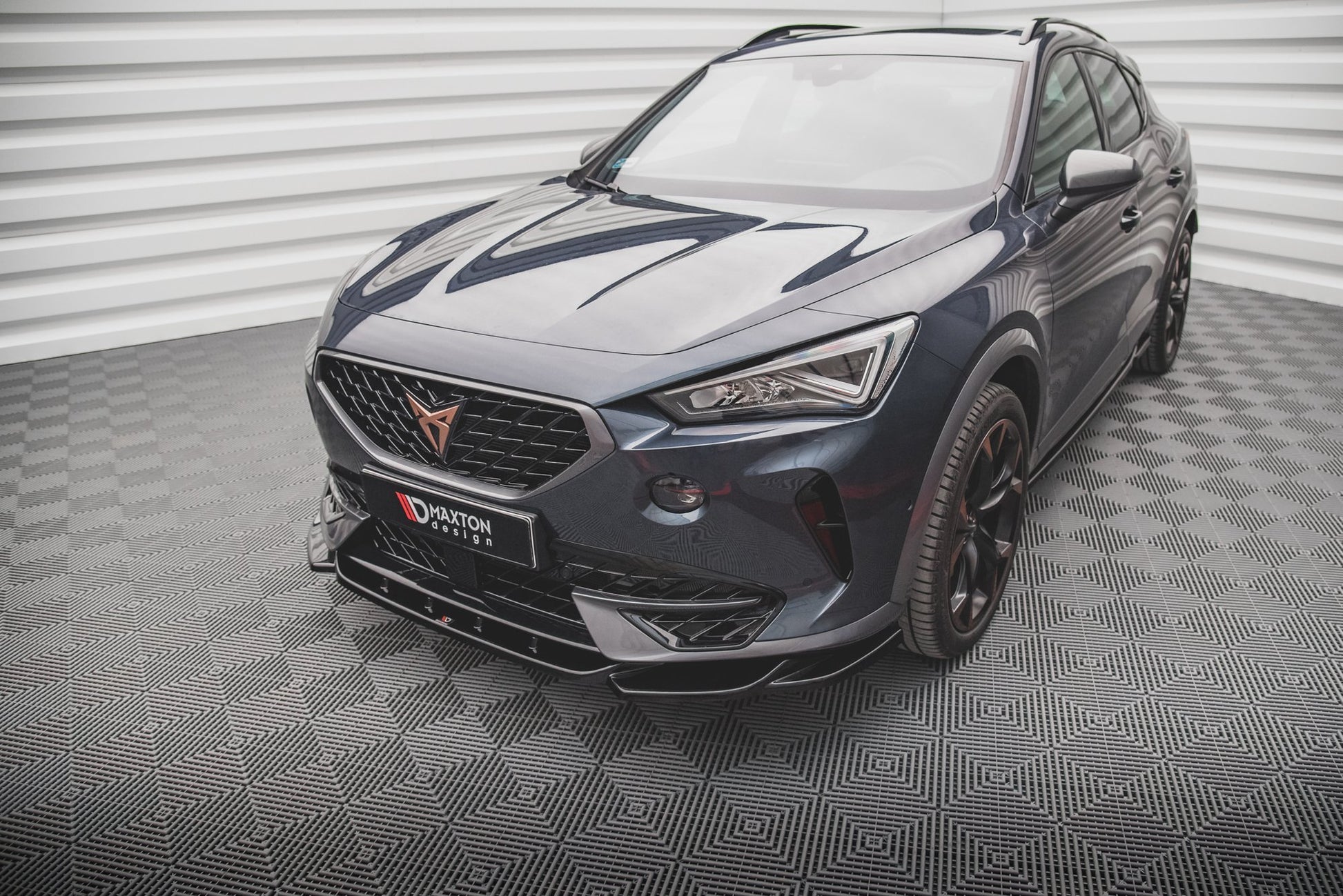 Front Ansatz V.1 für Cupra Formentor schwarz matt