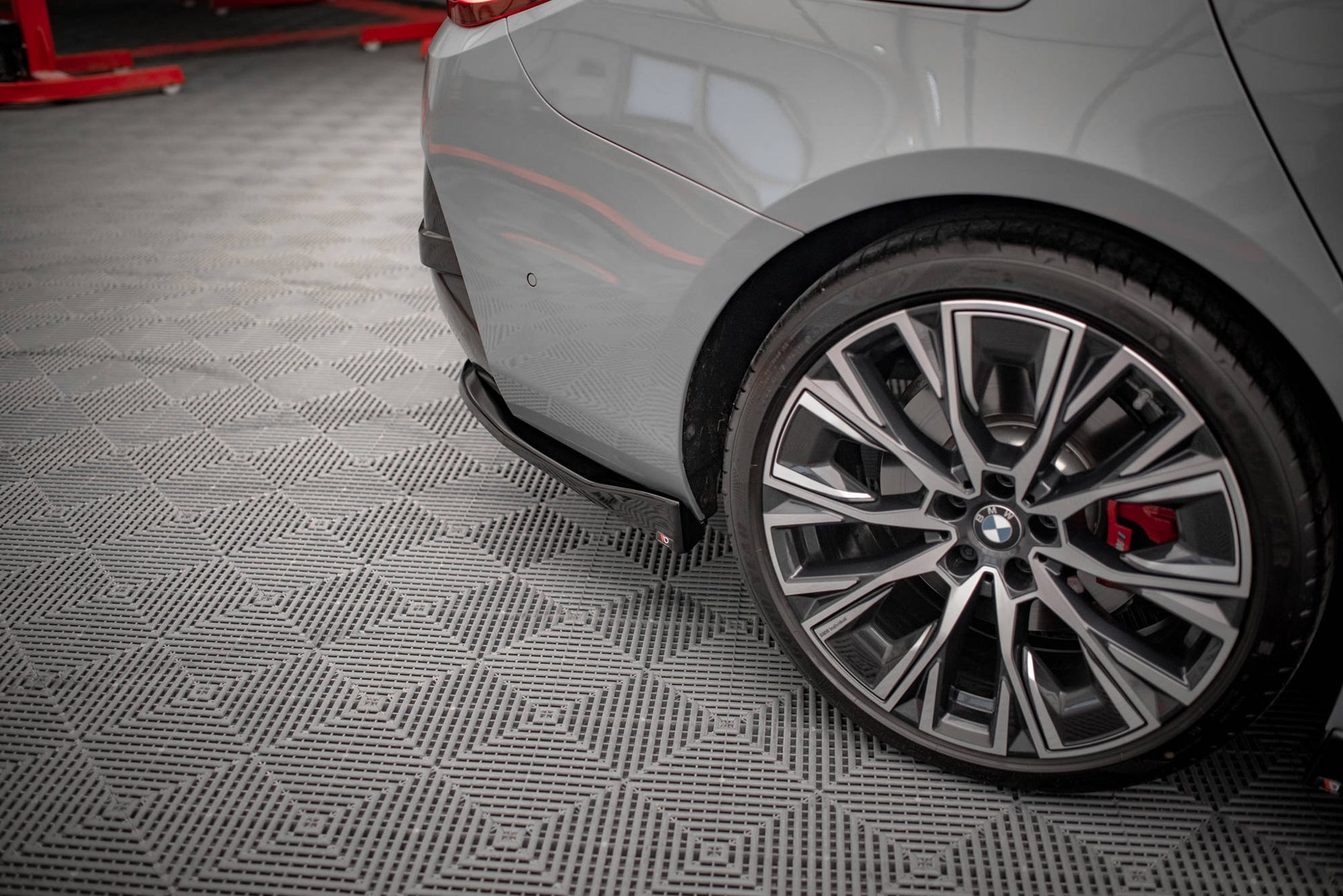 Heck Ansatz Flaps Diffusor V.2 für BMW 4er Gran Coupe M-Paket G26 Carbon Look