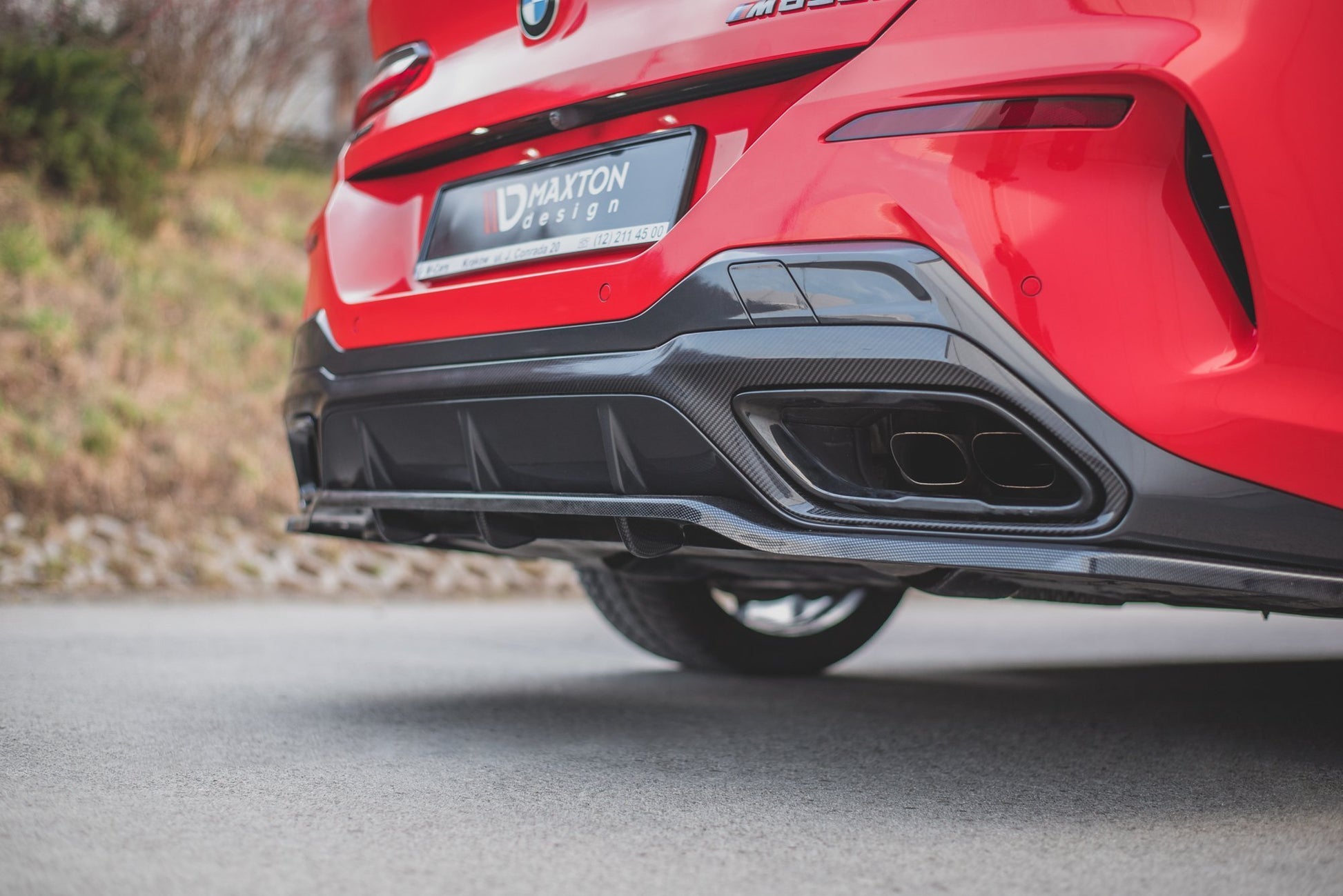 Mittlerer Diffusor Heck Ansatz DTM Look für BMW 8 Coupe M-Paket G15 schwarz Hochglanz