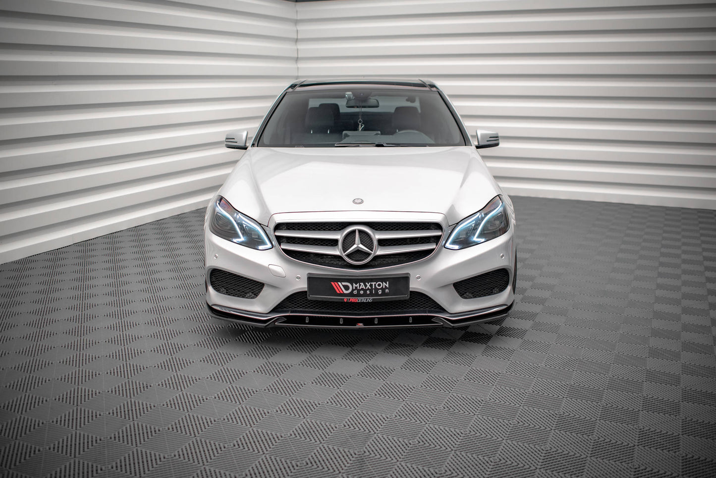 Front Ansatz V.2 für Mercedes-Benz E AMG-Line Limousine W212 Facelift Carbon Look