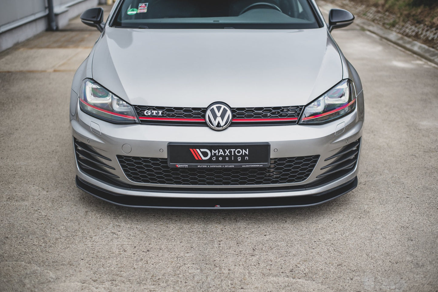 Robuste Racing Front Ansatz für VW Golf 7 GTI