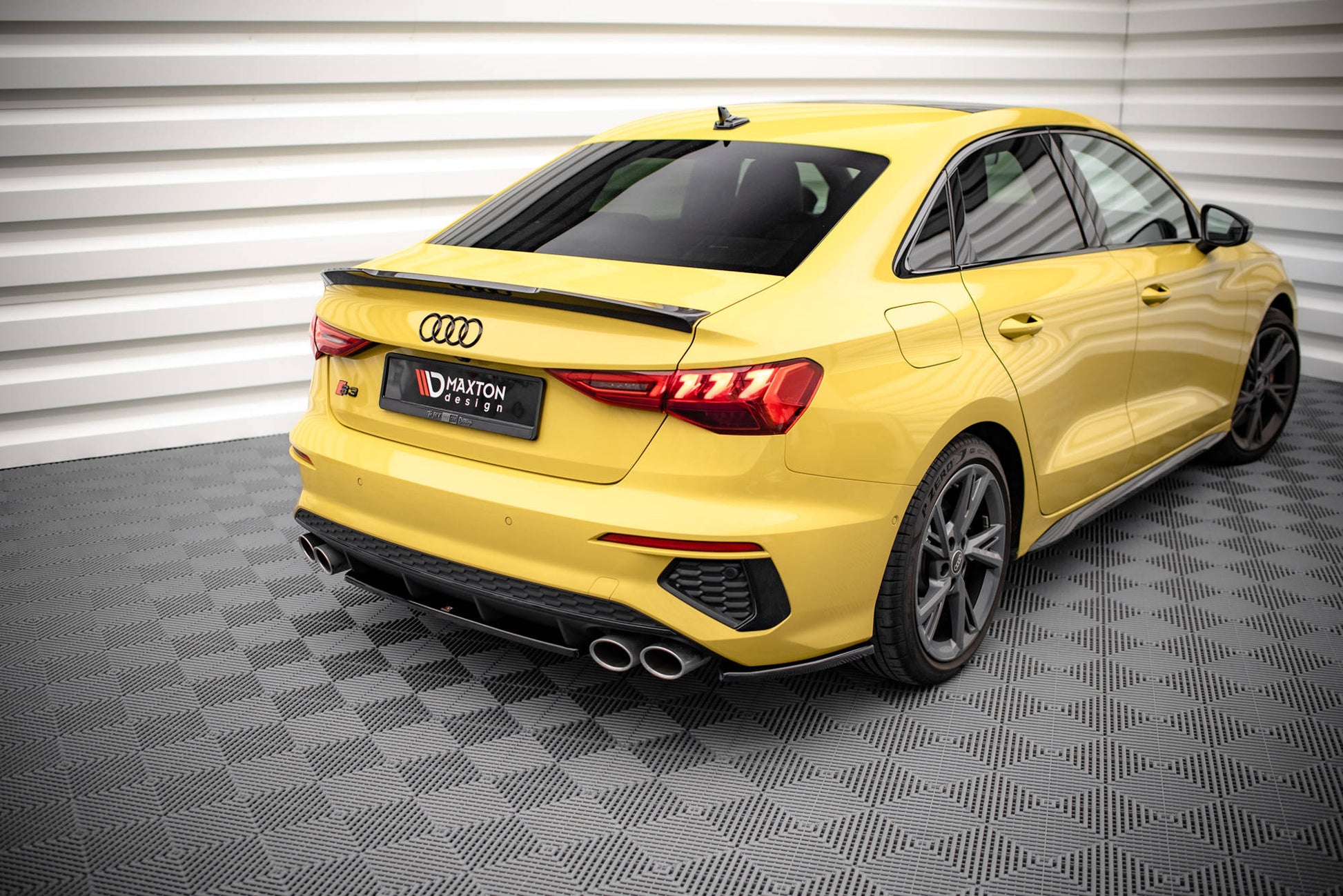 Heck Ansatz Flaps Diffusor für Audi S3 Limousine 8Y schwarz matt