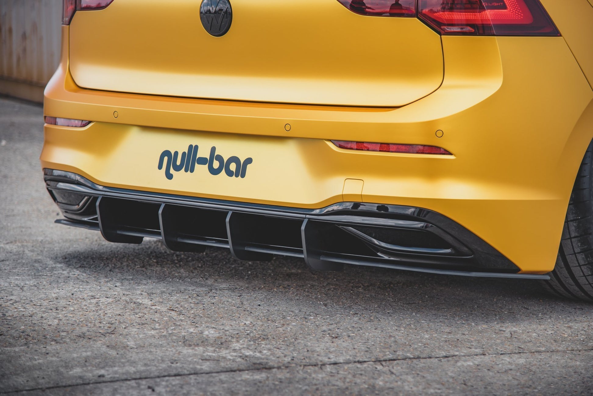 Robuste Racing Heckschürze V.1 für VW Golf 8