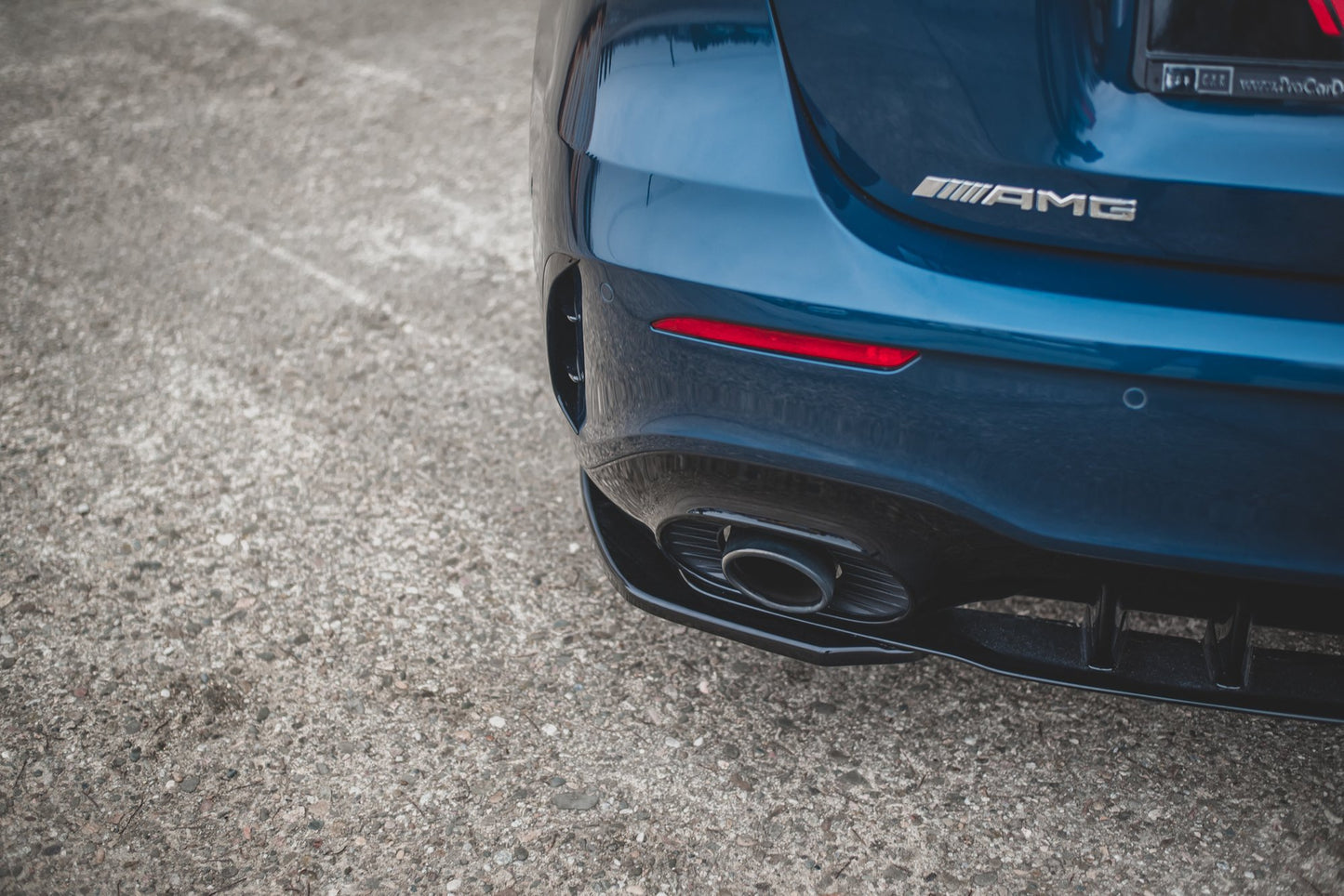 Heck Ansatz Flaps Diffusor für Mercedes A35 AMG Hatchback W177  schwarz Hochglanz