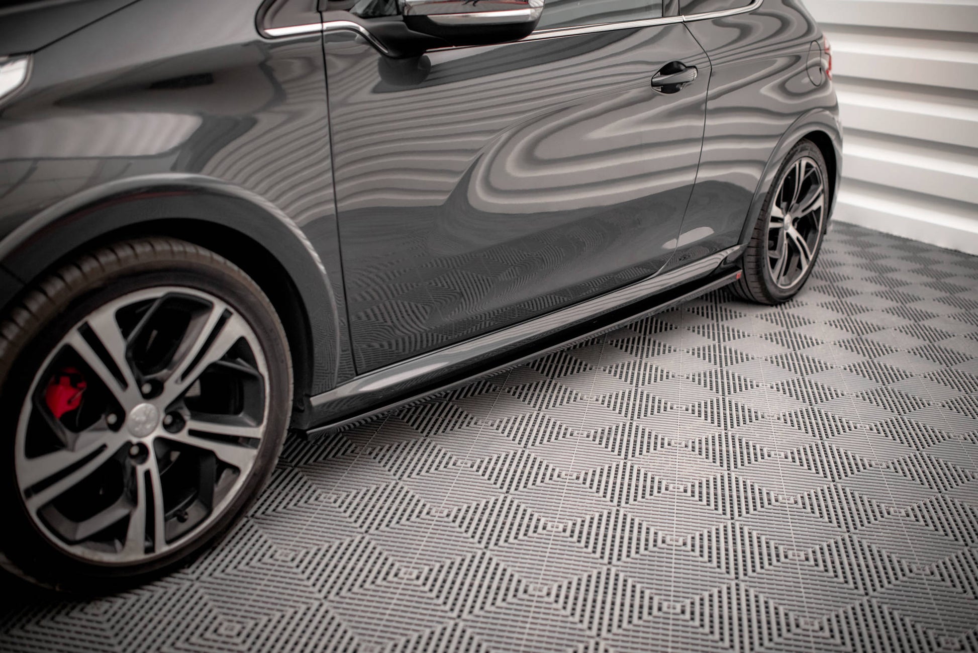 Seitenschweller Ansatz für Peugeot 208 GTi Mk1 schwarz matt