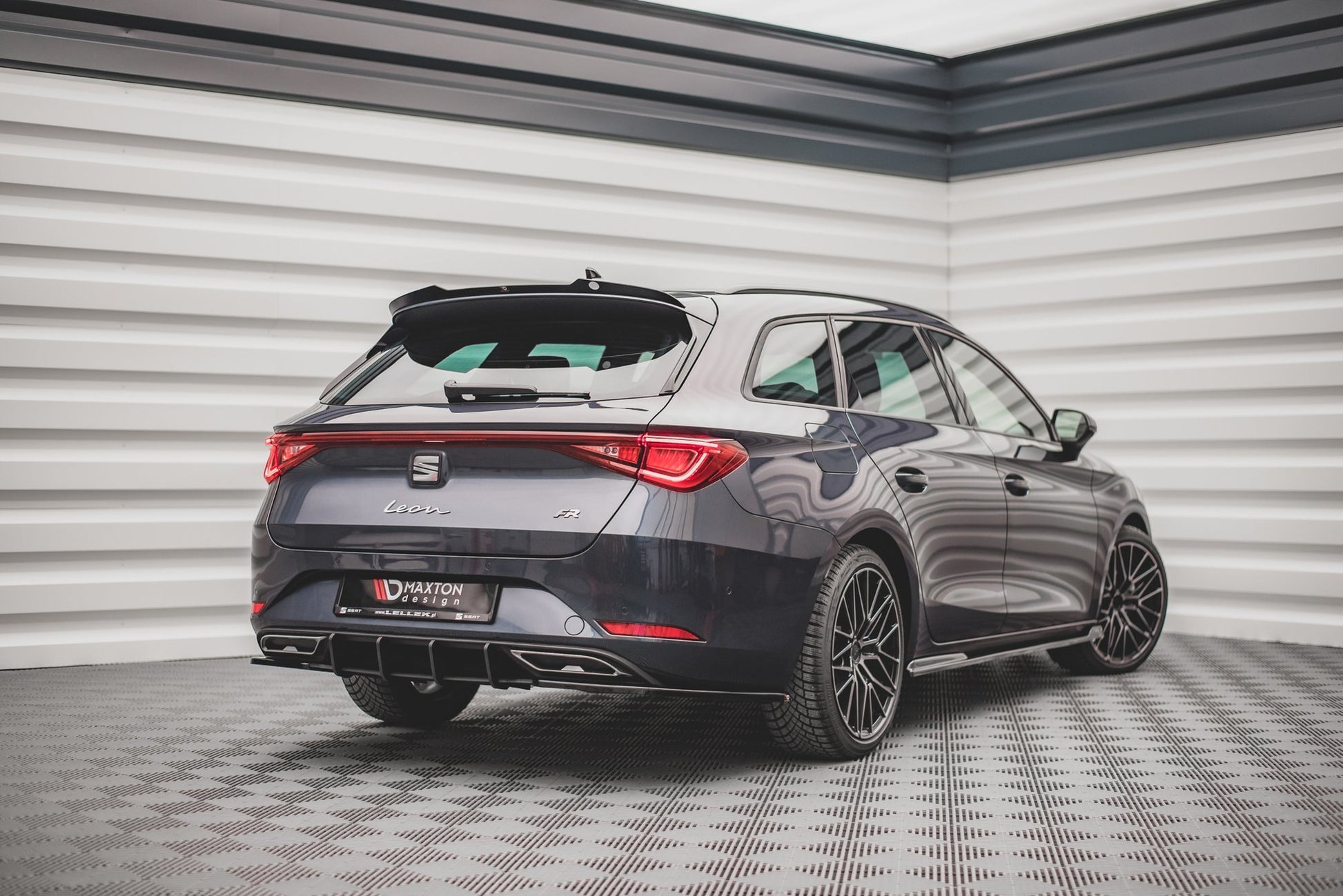 Robuste Racing Heckschürze für Seat Leon FR ST Mk4