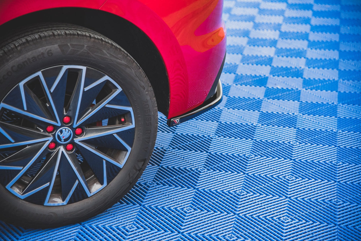 Heck Ansatz Flaps Diffusor für Skoda Kamiq Carbon Look