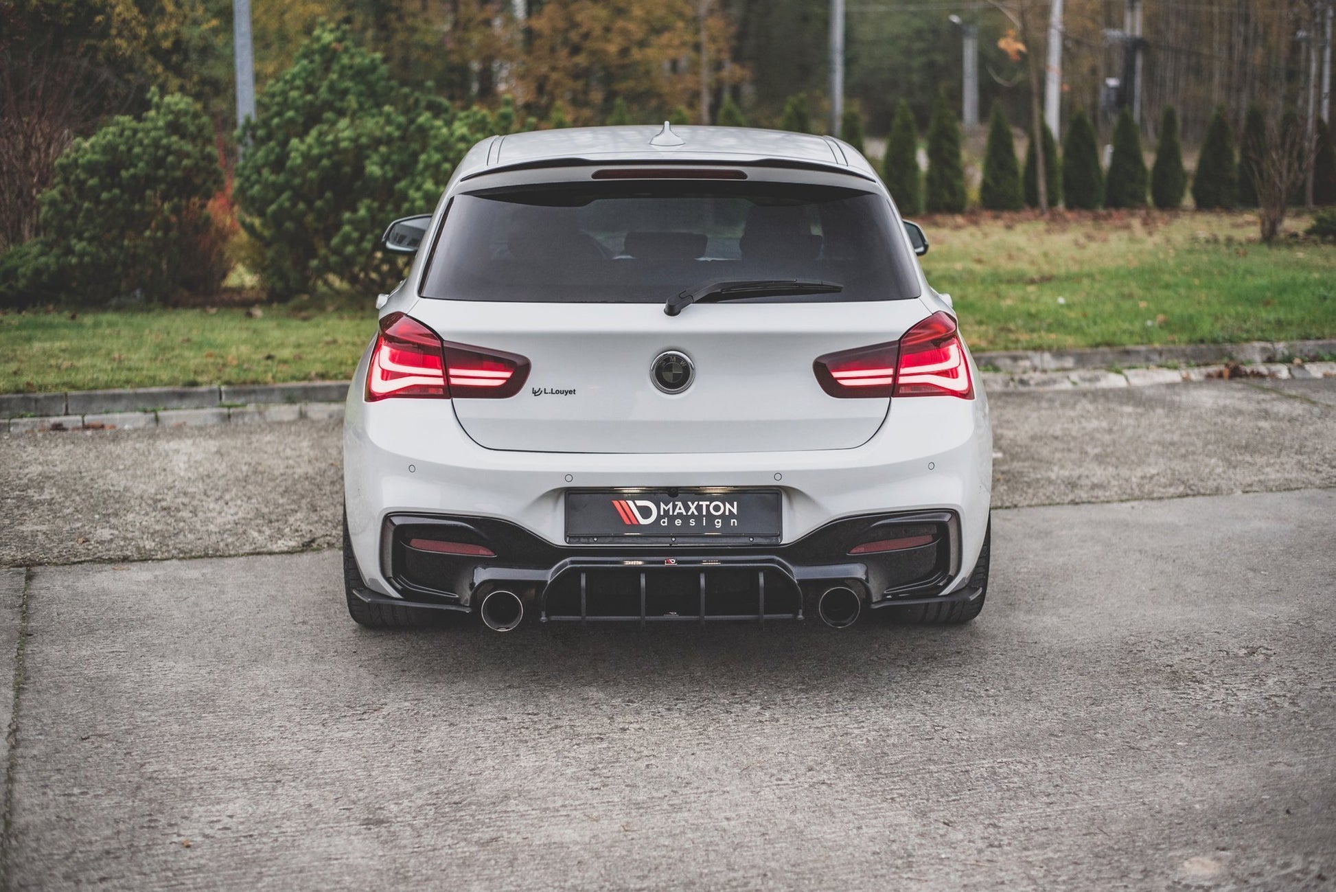 Robuste Racing Heck Ansatz Flaps Diffusor V.3 für BMW 1er F20 M140i