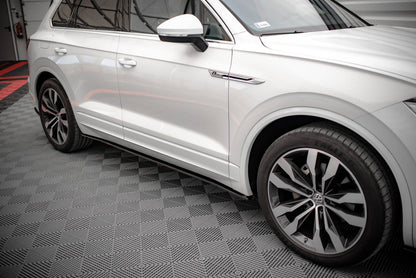 Seitenschweller Ansatz für Volkswagen Touareg R-line Mk3 schwarz matt