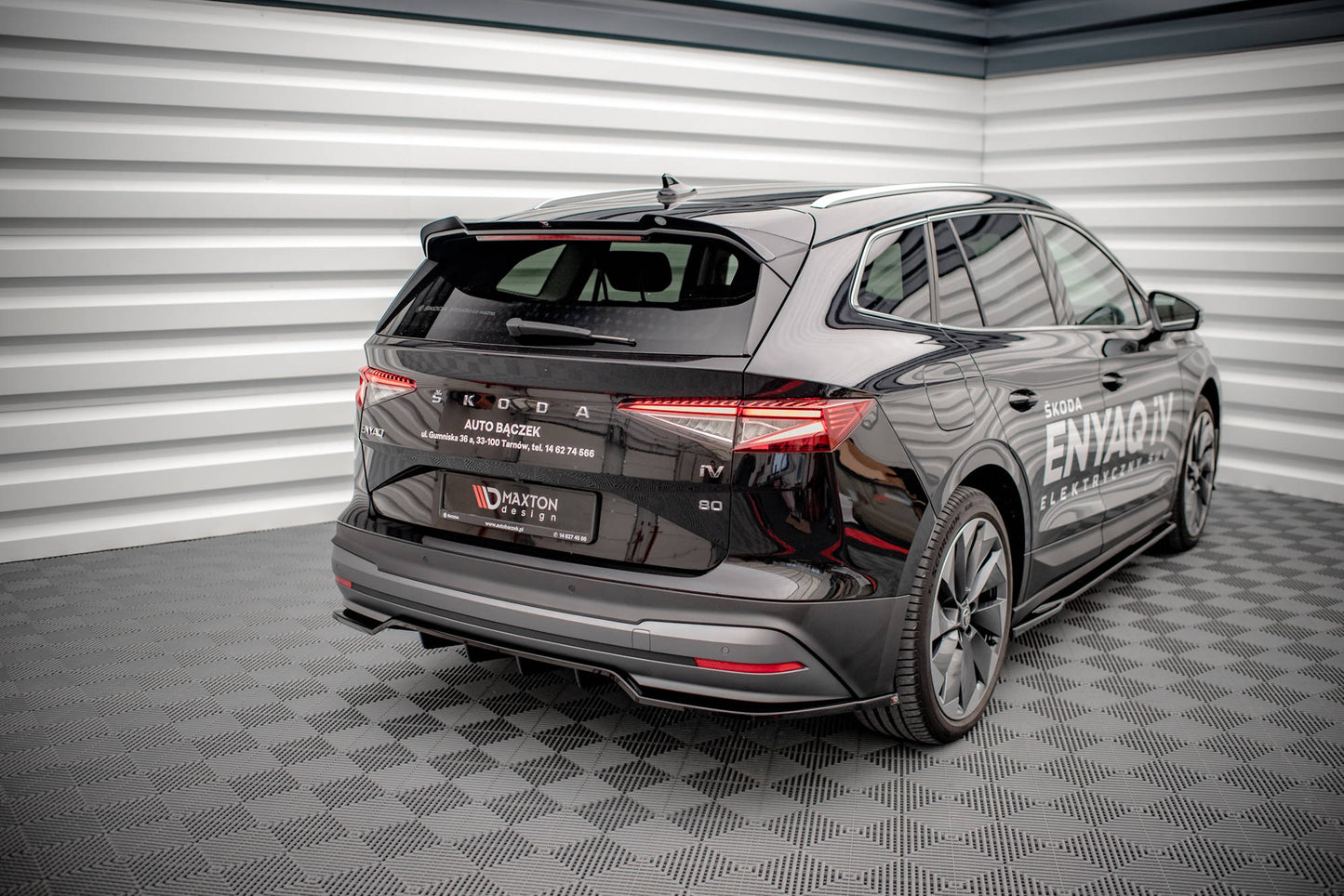Spoiler CAP für Skoda Enyaq iV Carbon Look