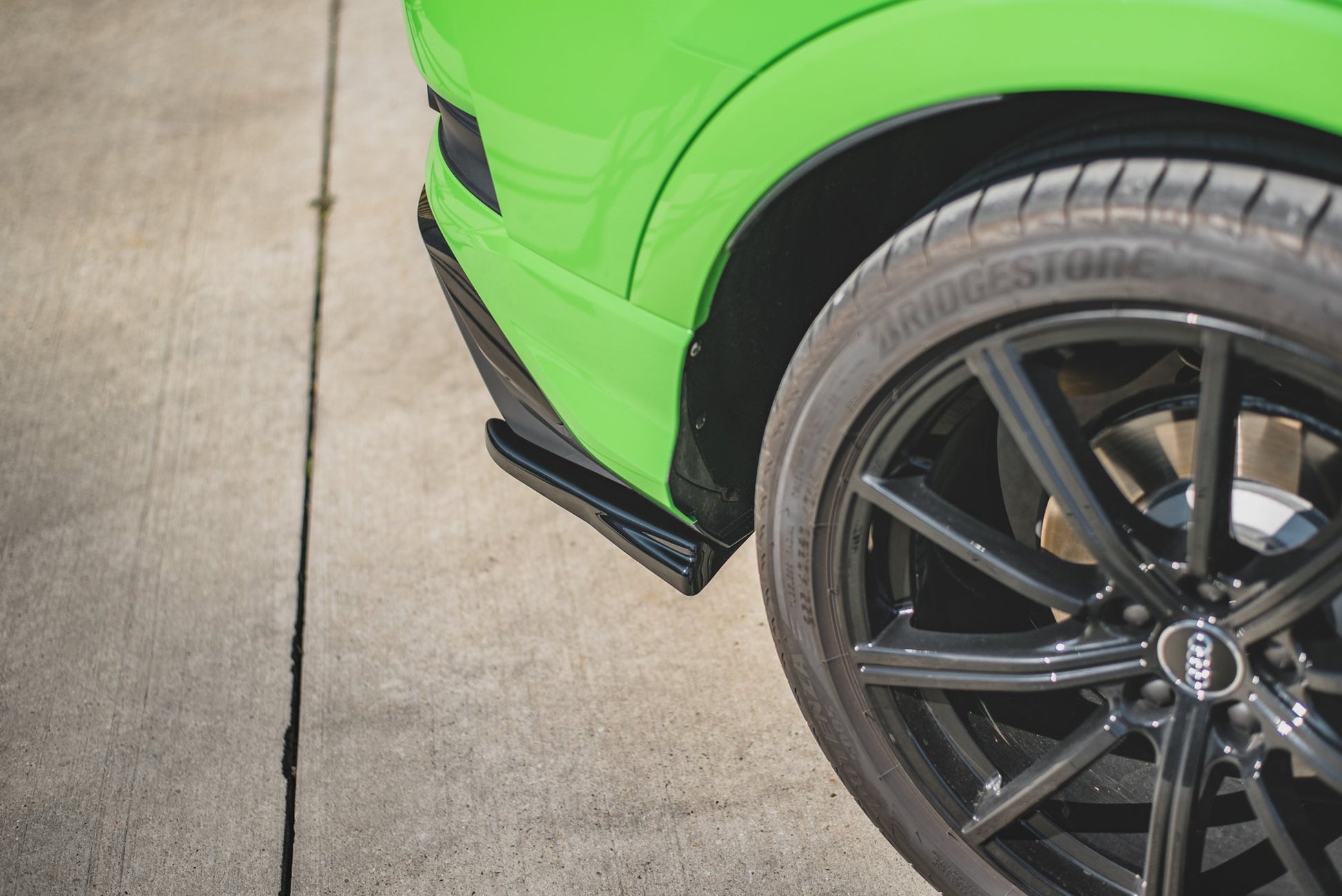 Heck Ansatz Flaps Diffusor für Audi RSQ3 F3 Carbon Look