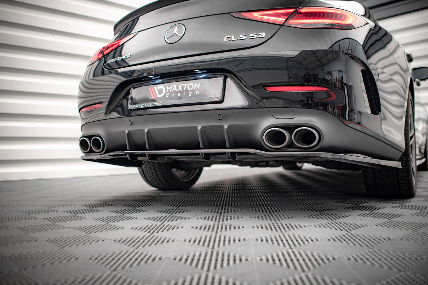 Mittlerer Diffusor Heck Ansatz DTM Look für Mercedes-AMG CLS 53 C257 schwarz Hochglanz