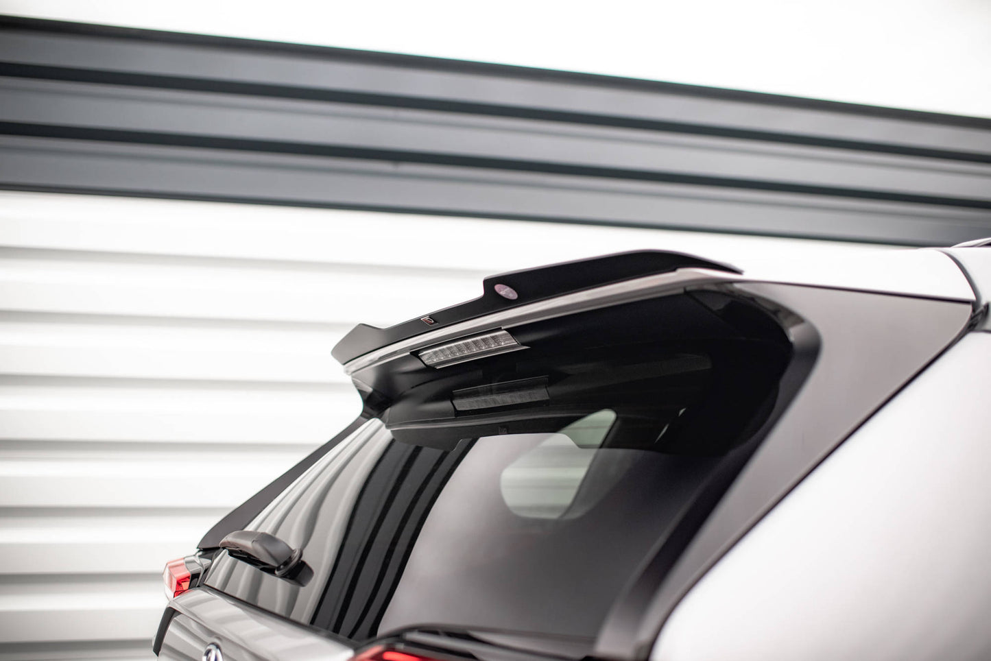 Spoiler CAP für Toyota RAV4 Mk5 Carbon Look