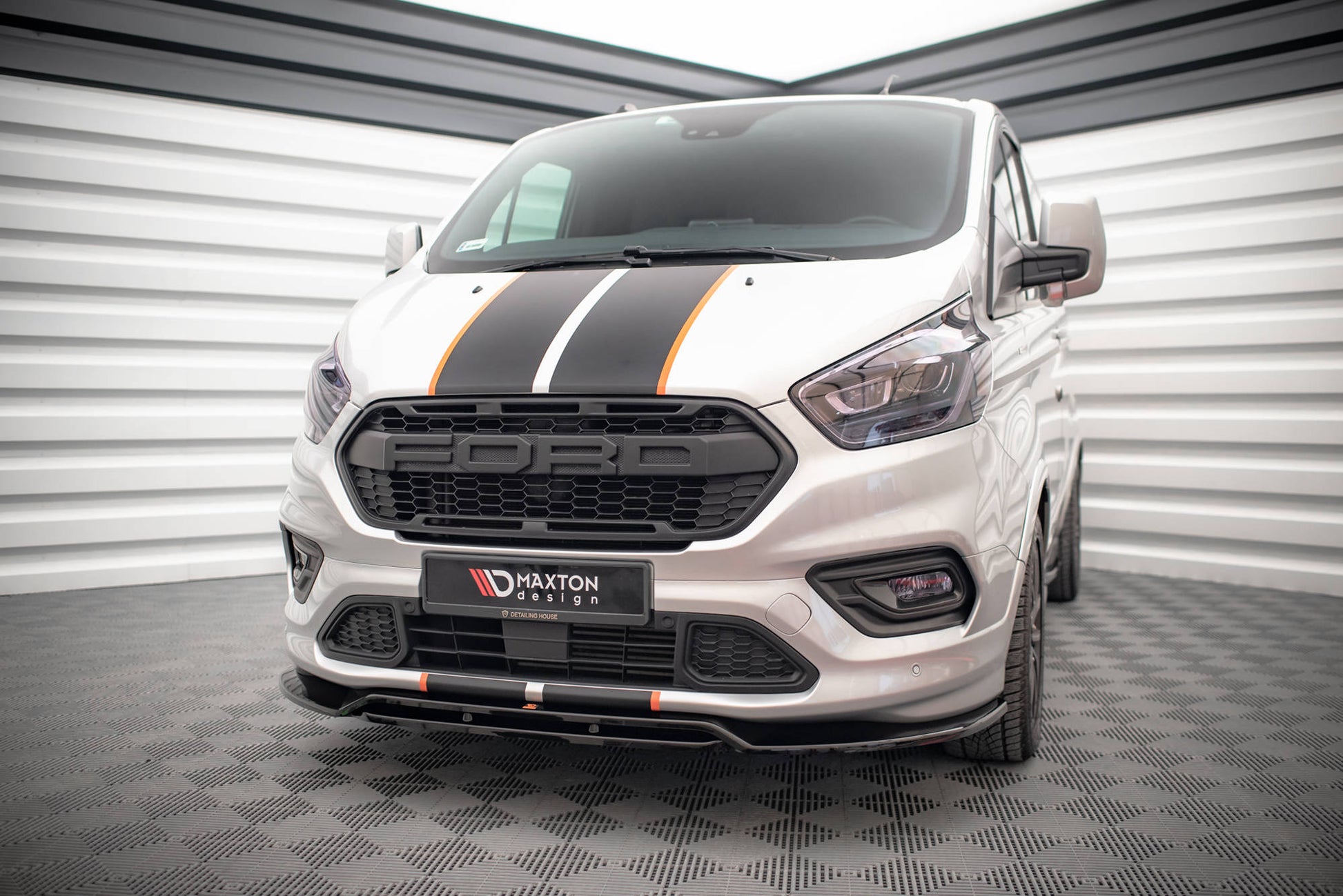Front Ansatz für Ford Transit Custom ST-Line Mk1 Facelift schwarz Hochglanz