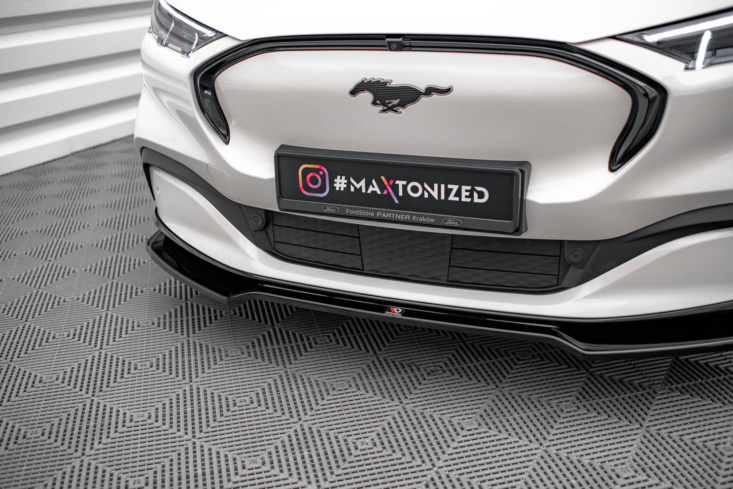 Front Ansatz V.2 für Ford Mustang Mach-E Mk1 Carbon Look