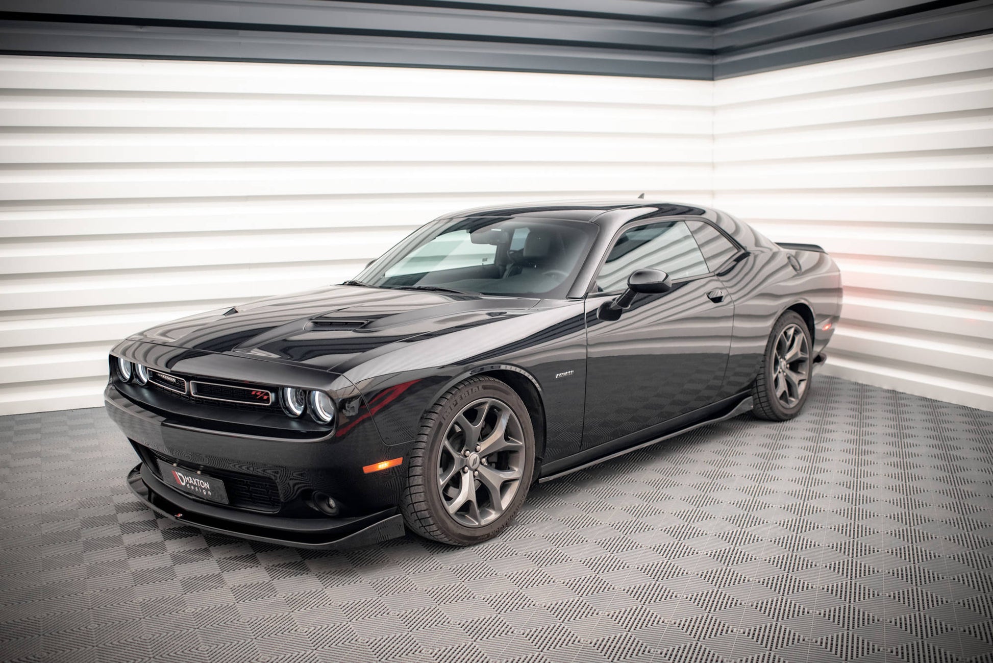 Seitenschweller Ansatz für Dodge Challenger RT Mk3 Facelift schwarz Hochglanz