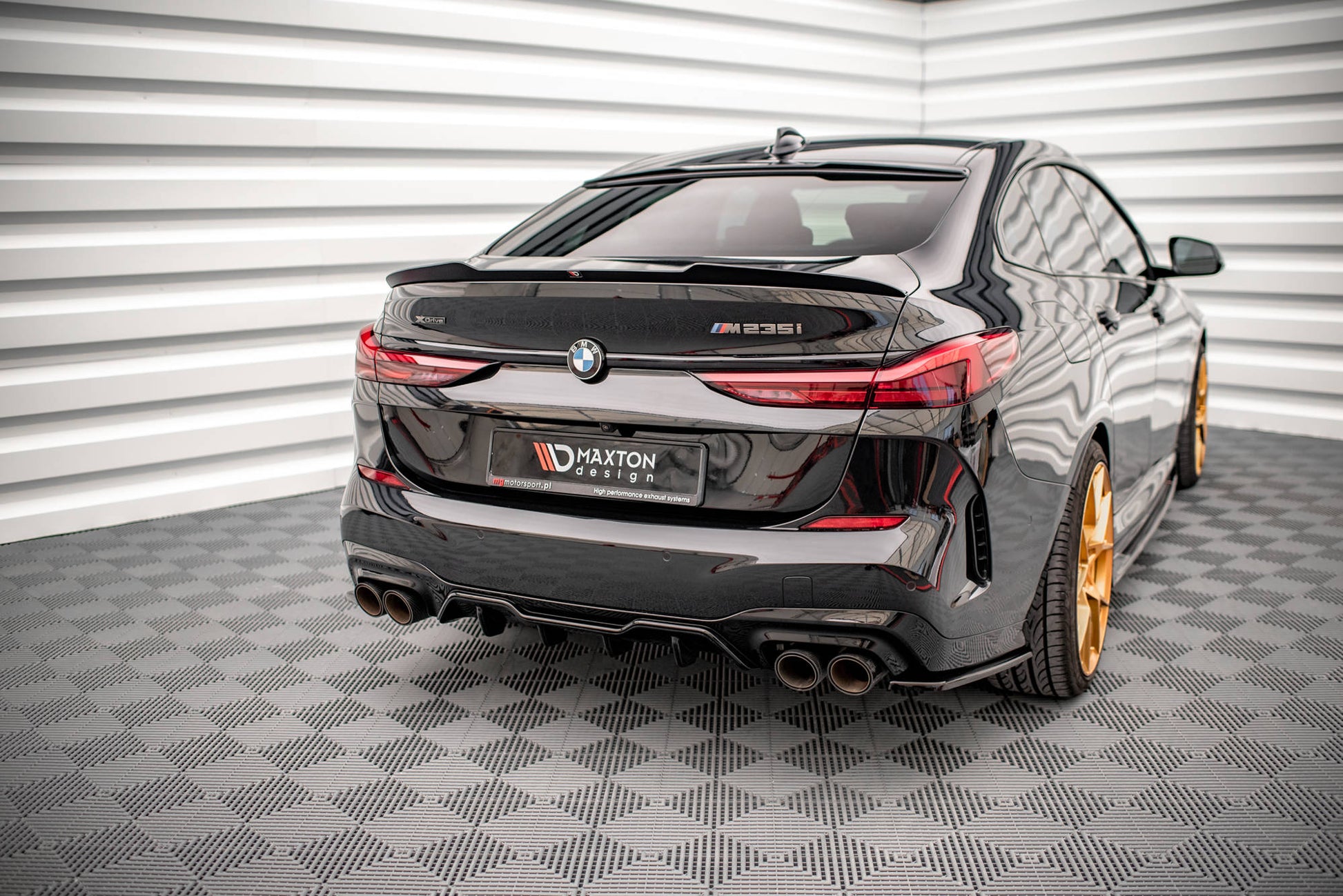 Diffusor Heck Ansatz für BMW M235i Gran Coupe F44 schwarz Hochglanz