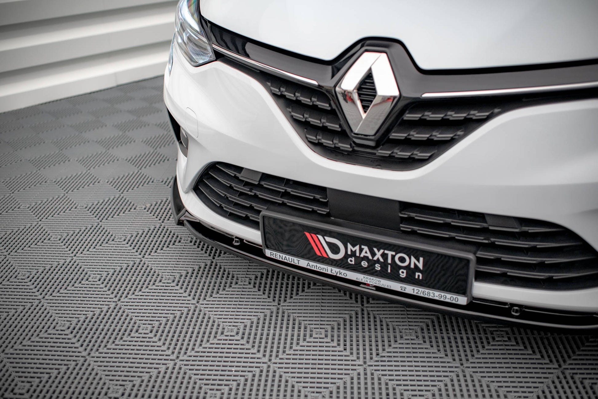 Front Ansatz V.2 für Renault Clio Mk5 Carbon Look