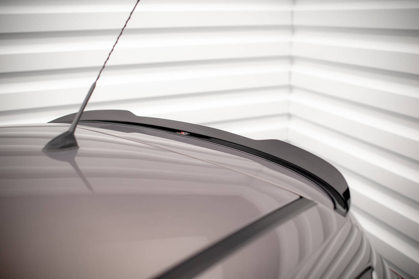 Spoiler CAP für Ford C-Max Mk2 schwarz matt
