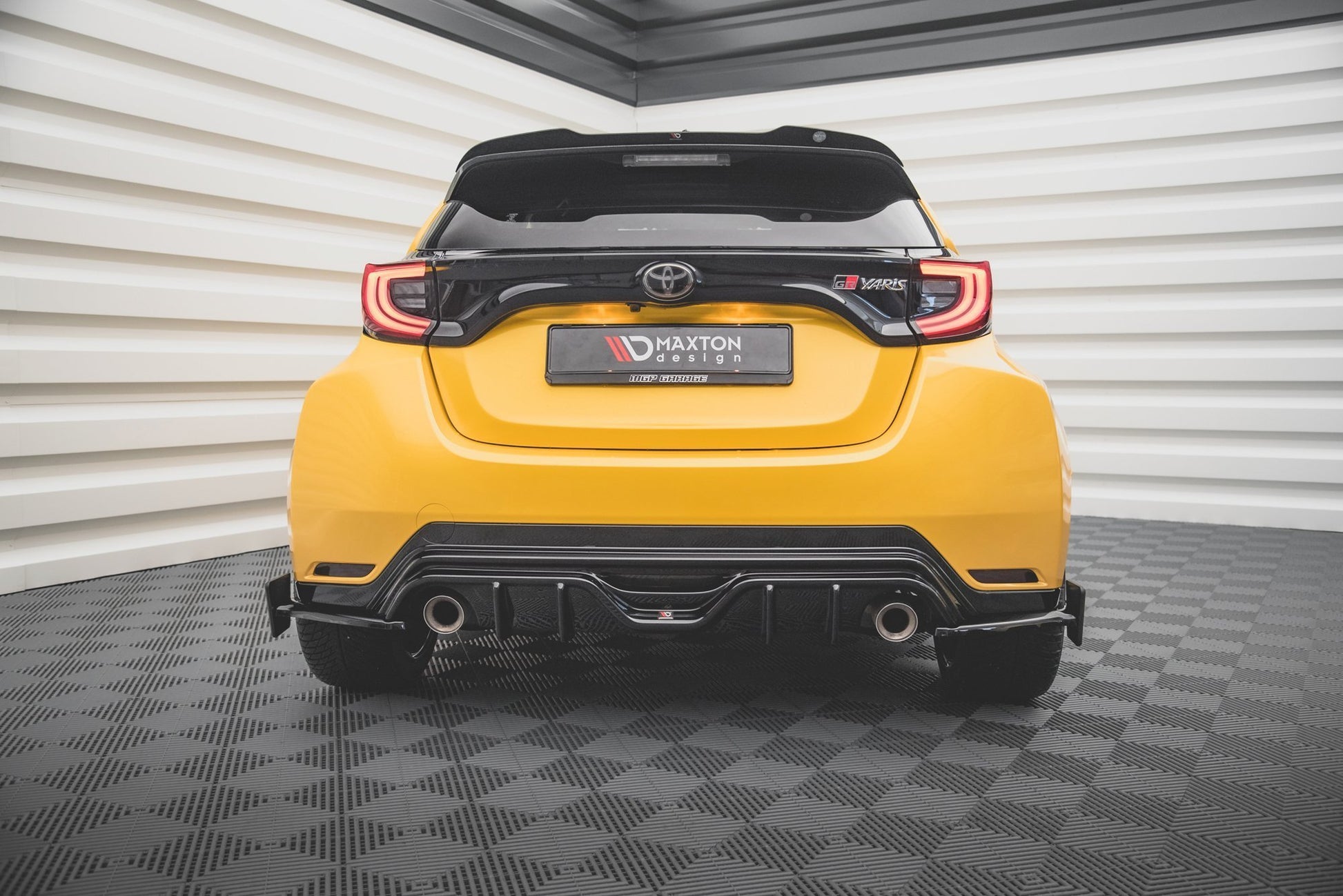 Heck Ansatz Flaps Diffusor +Flaps für V.4 Toyota GR Yaris Mk4