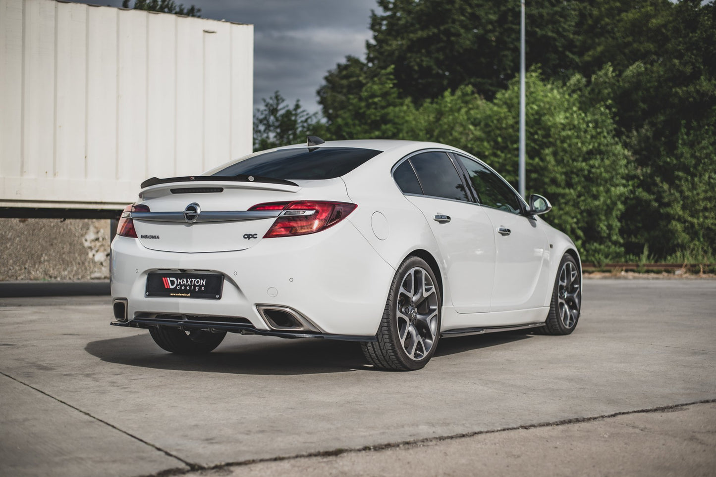 Mittlerer Diffusor Heck Ansatz DTM Look für Opel Insignia Mk. 1 OPC Facelift schwarz Hochglanz
